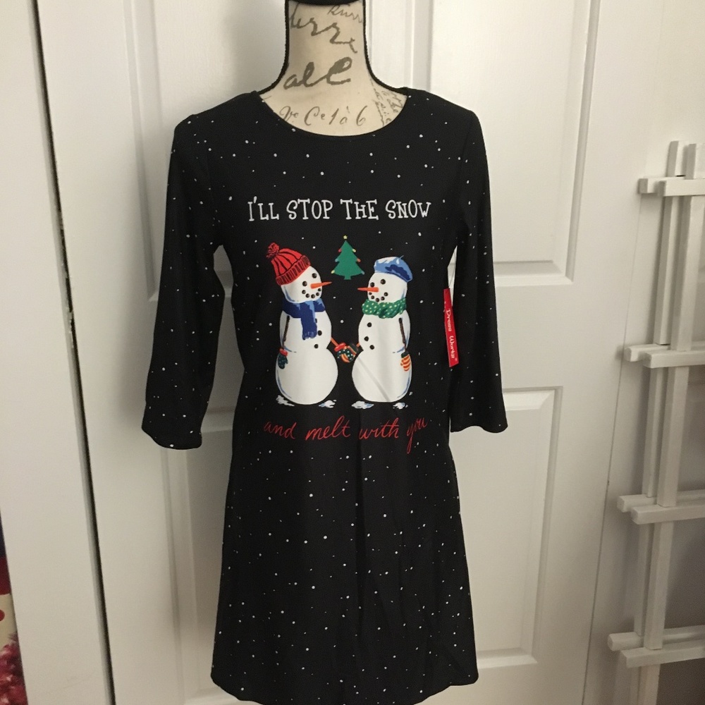 ⛄️ Cute Print Dress w/ Snow Couple